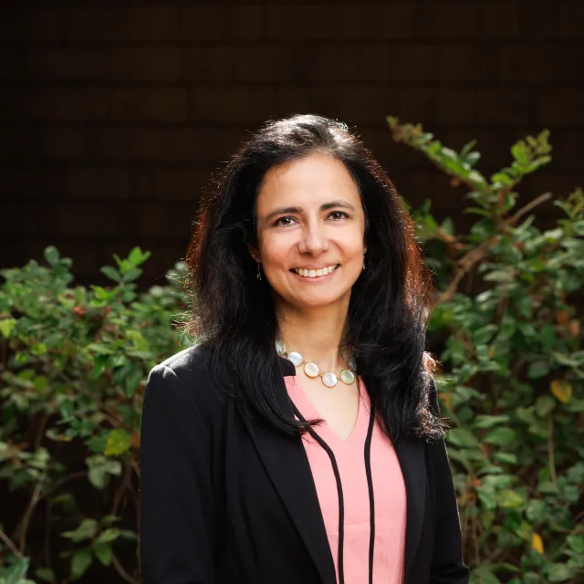 Avanti Mehta headshot