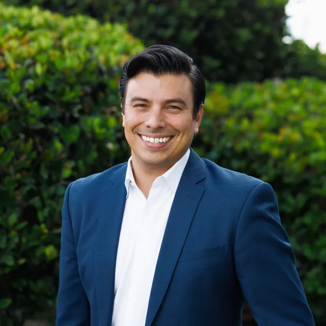 Clay O'Neal headshot 