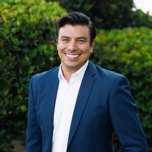 Clay O'Neal headshot 