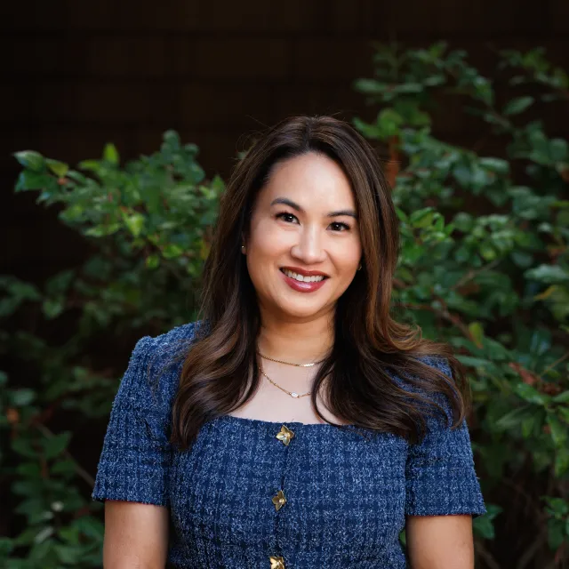 Denise Ramirez headshot