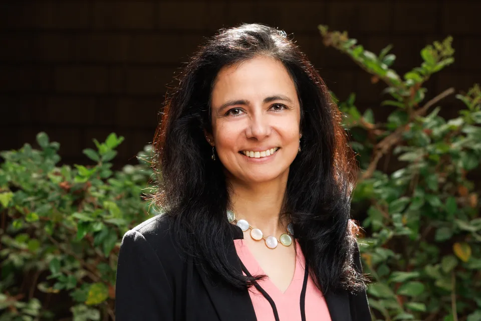 Avanti Mehta headshot