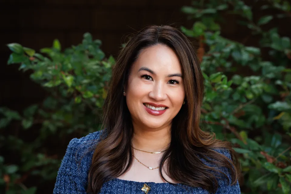 Denise Ramirez headshot